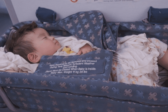 10 Tips for Perfect airplane bassinets for baby | Myhealthxp airplane bassinets for baby